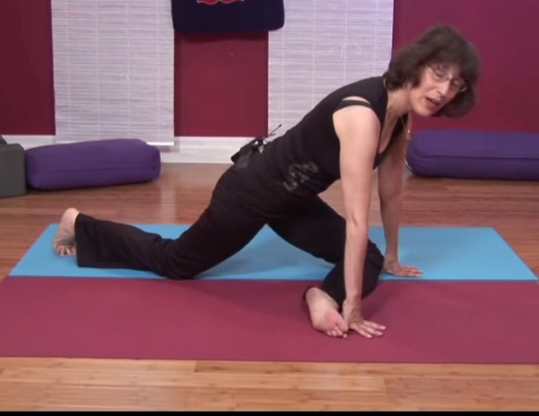 Video: Pigeon Pose Exercise