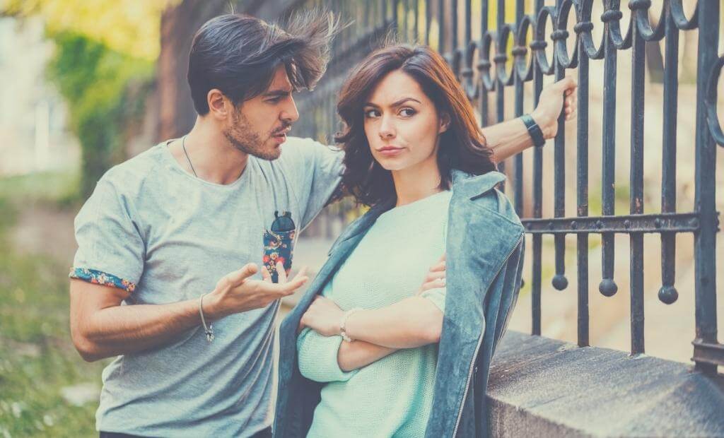 Red Flags in Relationships and Dating You Shouldn't Ignore